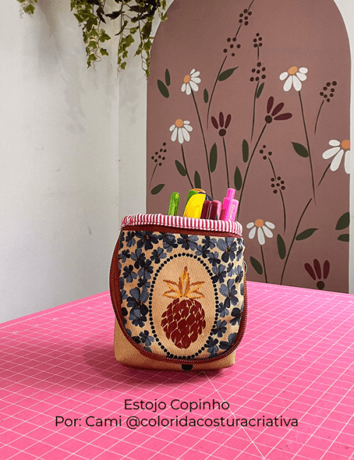 Tecido Sarja Impermeável Especial Coleção Colorida por Cami - Painel - Jardim Tropical - 100% Algodão - 0,75m x 1,50m